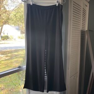 Black Ankle-Length Women's Pants